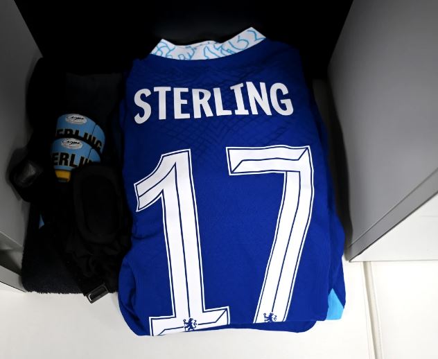 Raheem Sterling Chelsea jersey