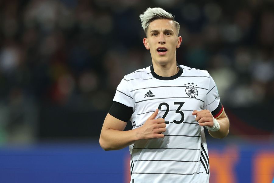 Germany Starting 11 2022 - Nico Schlotterbeck